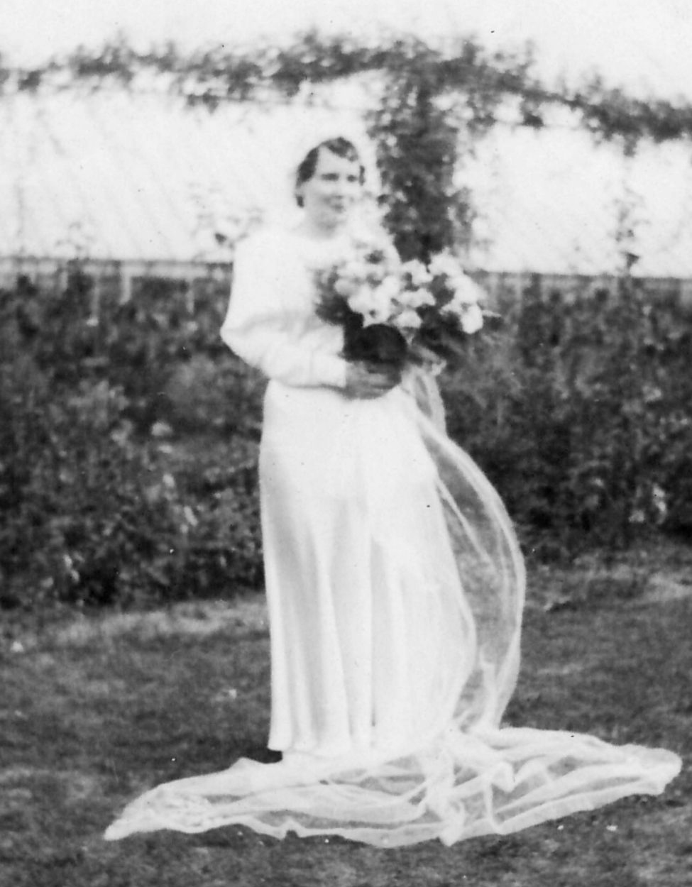 Photo - Unknown People